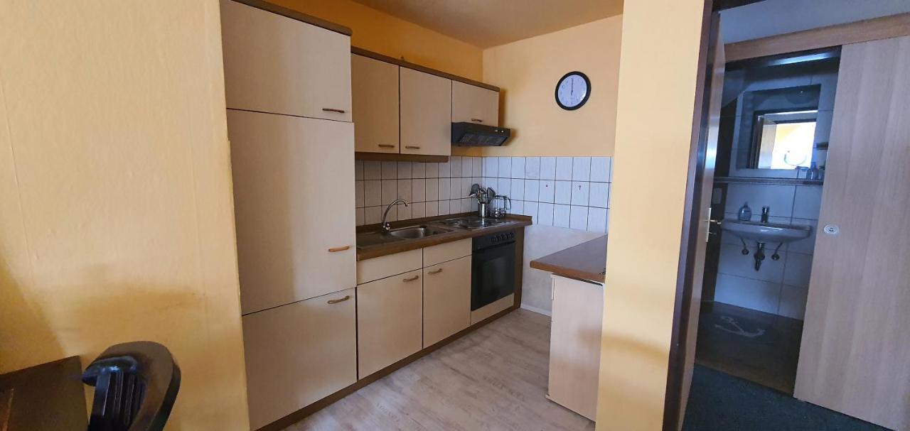 Friesenmeer Ferienwohnung Drei ベンサージール エクステリア 写真
