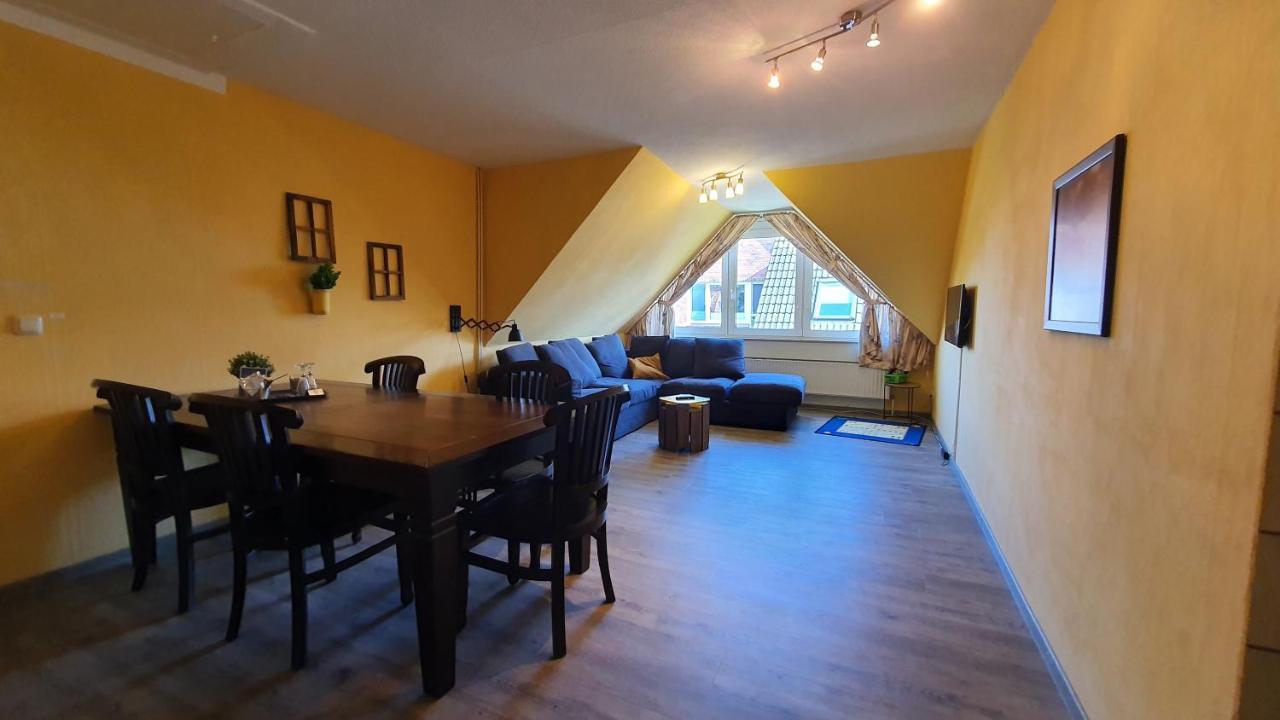 Friesenmeer Ferienwohnung Drei ベンサージール エクステリア 写真